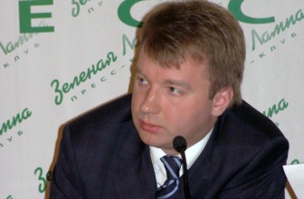 Тетердинко назвал популистским предложение отказаться от закрытого голосования в ЗакСе Петербурга — «Есть две стороны медали»