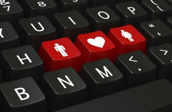 Почему в интернете стоит знакомиться