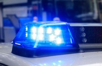В Краснодаре трамвай протаранил автомобиль