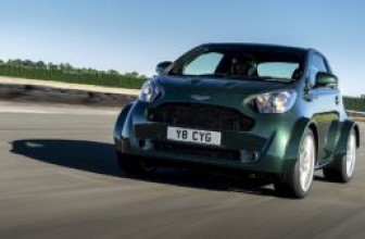 Aston Martin выпустил 430-сильный хэтчбек V8 Cygnet