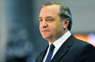 Главу МЧС могут отправить в отставку — СМИ — Накопились претензии