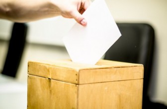 ОПРОС: 25% россиян смотрели предвыборные дебаты — С особым интересом слушали про образование
