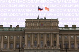 В ЗакС Петербурга проходят шесть партий — экзитпол