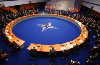 НАТО разместит в Прибалтике новую группу военных — В мае будущего года